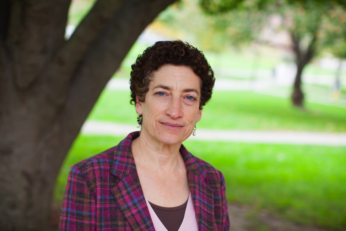Naomi Oreskes: «Exxon negará nuestros hallazgos y es muy posible que contrate a otros académicos para criticarlos»