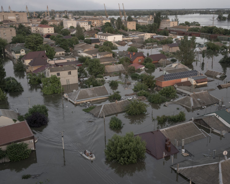 «Kakhovka Dam: Inundación en zona de guerra», de Johanna Maria Fritz (Alemania)