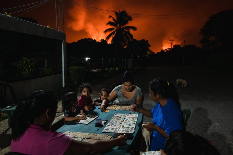 «Cielos rojos, aguas verdes», de Adriana Loureiro Fernández (Venezuela)