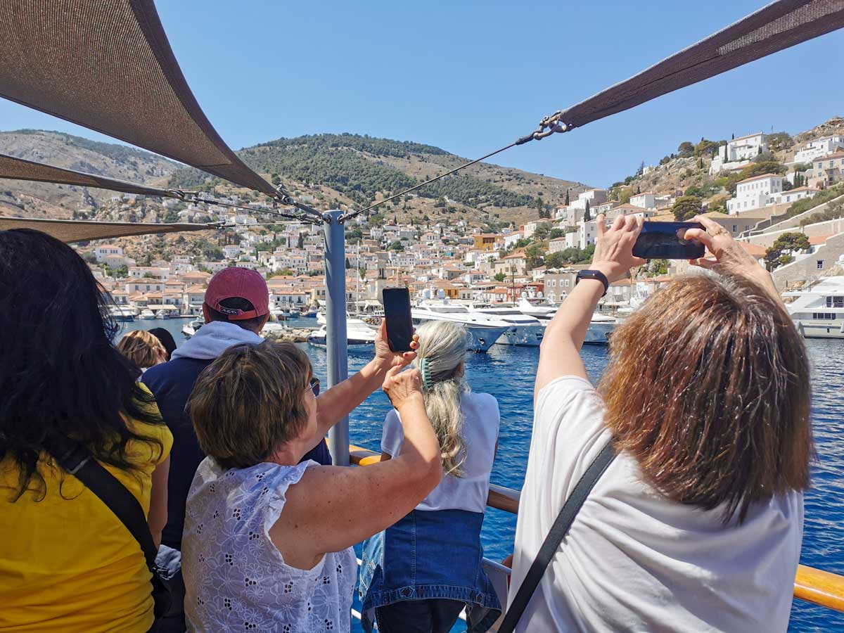 ‘Three Islands One Day Tour’: el infierno tiene forma de crucero de un día