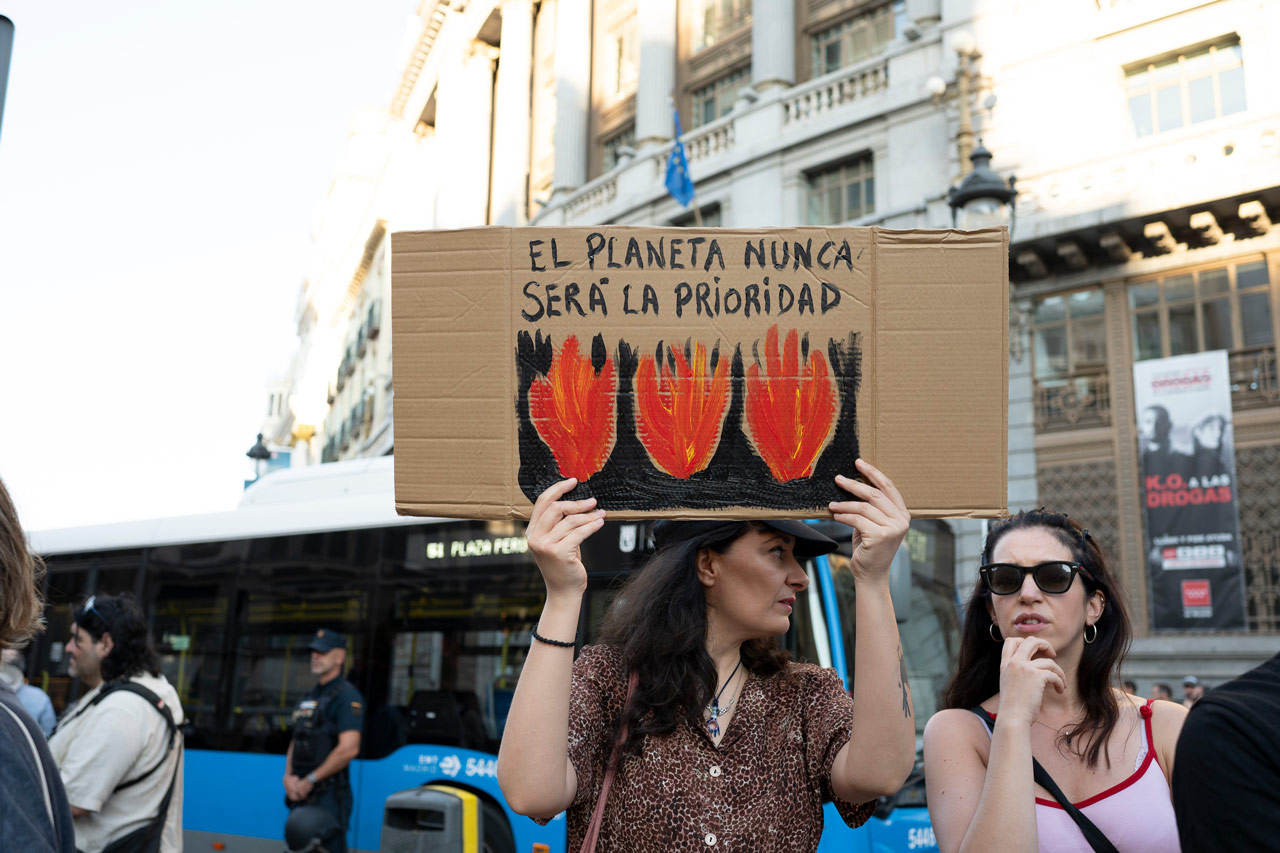 Un manifiesto de la comunidad científica y del sector sanitario reclama el fin de la era fósil y del retardismo