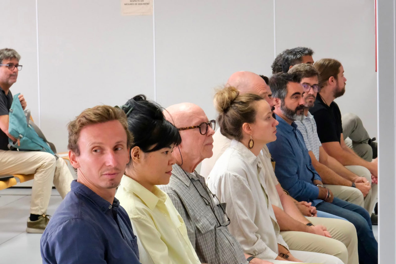 Visto para sentencia el juicio a ‘los 11 de Sagunto’: la Fiscalía reduce a la mitad su petición de cárcel y Greenpeace exige la absolución
